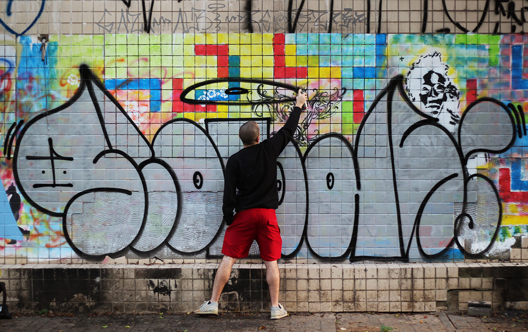 Graffiti_Sao-Paulo_Spraydaily_Allyouseeiscrimeinthecity_01